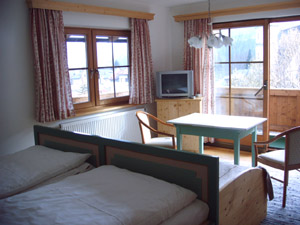 3-Bett Zimmer